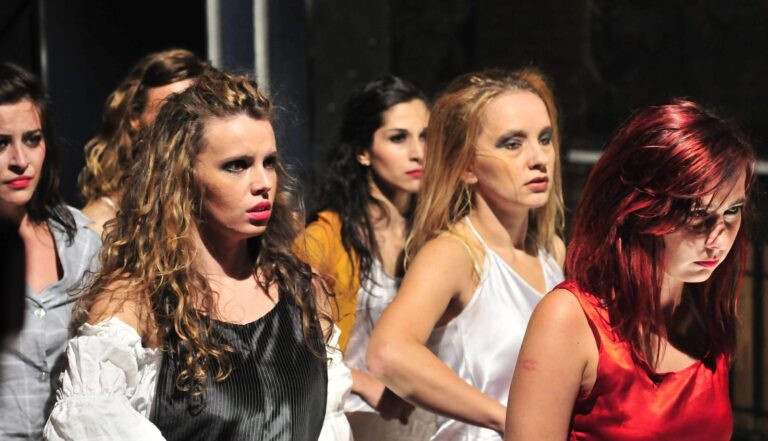 Compania de teatru-dans Microbis – Hurem — condiția umană, 2012