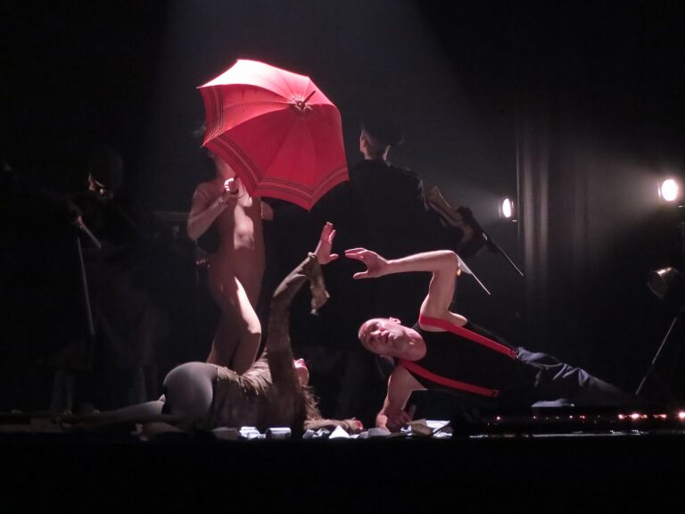 Compania de teatru-dans Microbis – Bonnie & Clyde, 2016