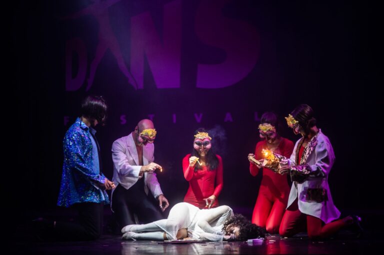 Compania de teatru-dans Microbis – Fetița cu chibrituri, 2018